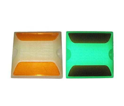 Fluorescent Plastic Road Stud Pavement Marker